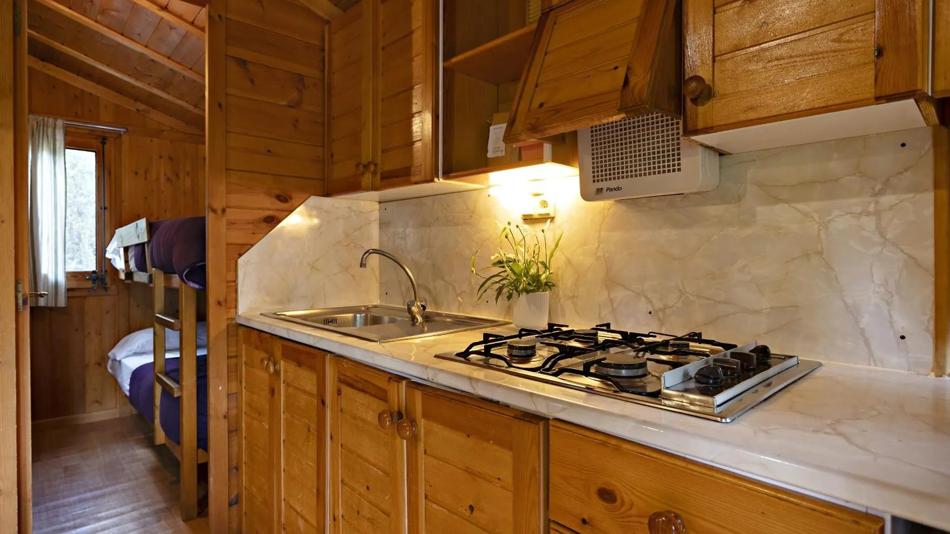 **** Camping Bungalows - Càmping El Solsonès Solsona Espagne